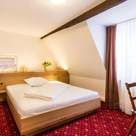 Jaeger's Roessle 2* Niedernhall